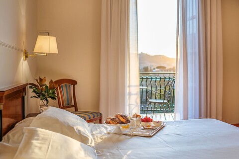 마제스틱 팰리스 호텔