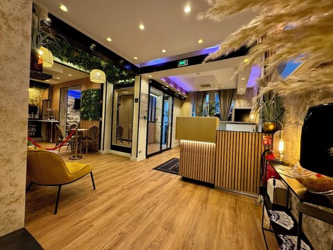 호텔 내시옹 몽마르트르