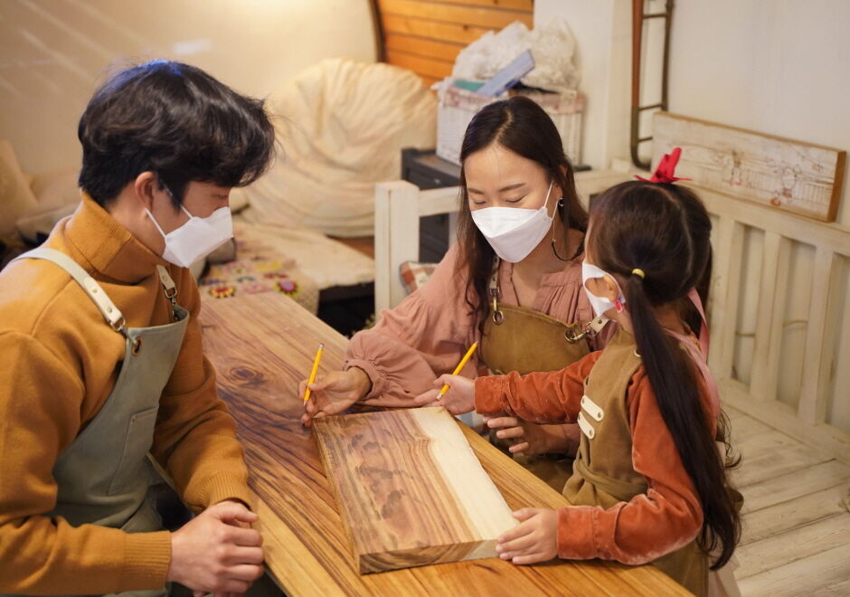 경북/경주 나무 도마 만들기 체험 :마이리얼트립