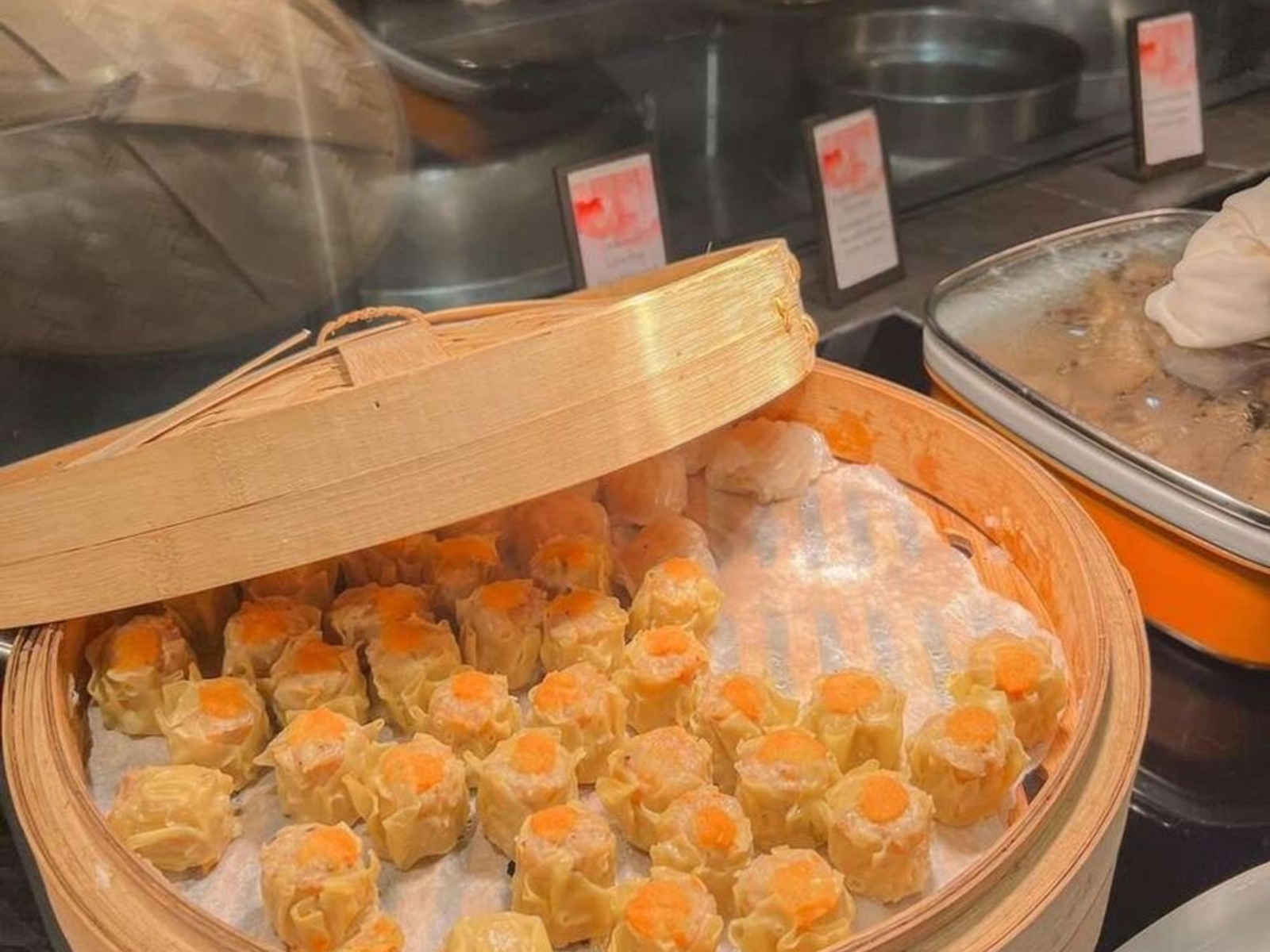 Hilton Da Nang Dinner Buffet