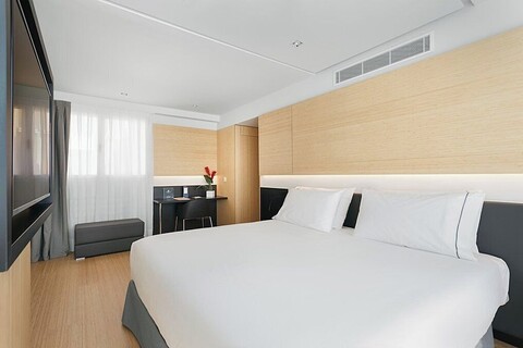 도르마 플라자 카탈루냐