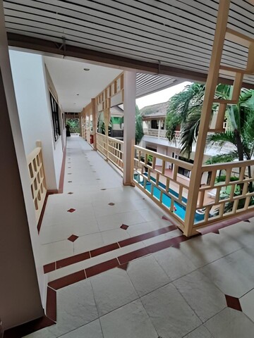 더 로얄 씨브리즈 풀빌라 앤 호텔 파타야