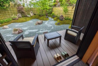 箱根仙石原の宿 よいな