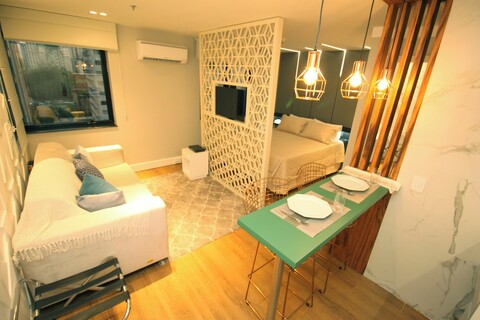 트레스 디 줄로 플래츠 - 자르딩