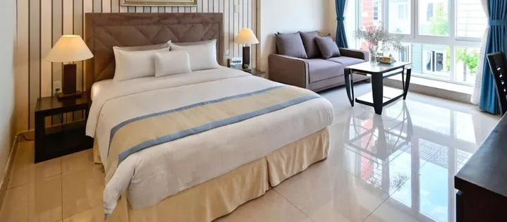 LAGUNA Hotel
