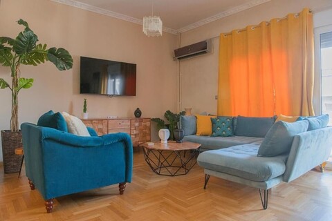 피레우스 중심의 어반 오아시스 스타일리시 아파트