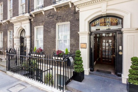 가워 하우스 호텔