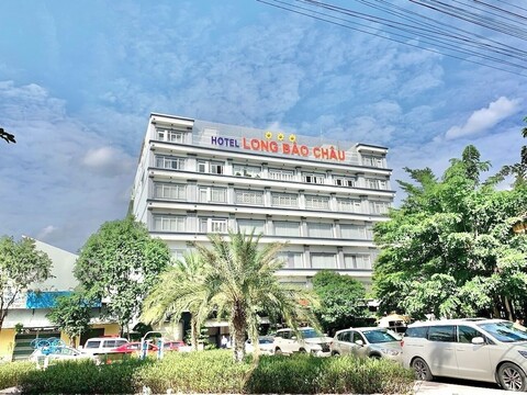 룽 바오 차우 호텔