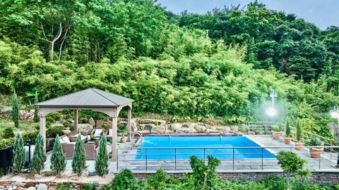 뷰포레 스파 펜션