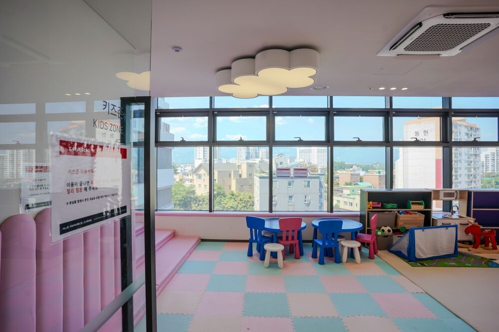 모어댄 속초 등대점 사진
