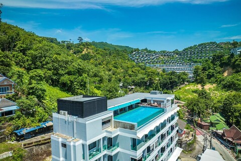 카나 트리플 L 호텔