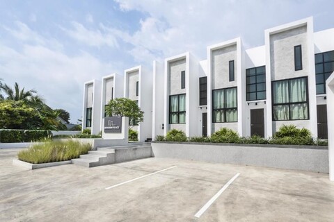 바라얀 플레이스