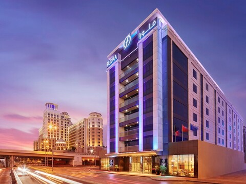 플로라 알 바르샤 호텔 - 에미레이트 몰에서 가까운 거리