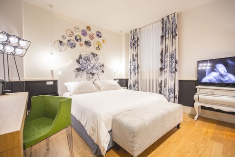 친퀘 럭셔리 룸스