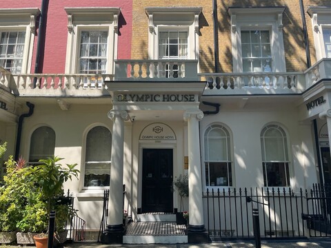 올림픽 하우스 호텔