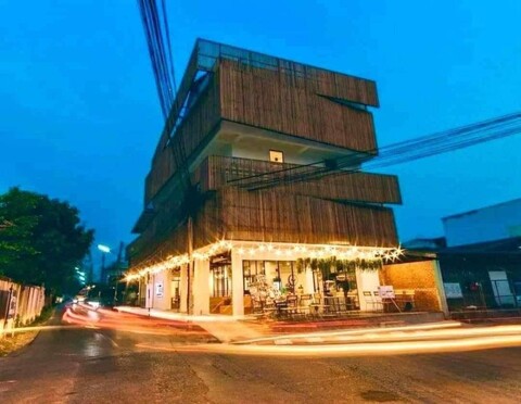 Lazy Gibbon 2 Chiang Mai - Haiya