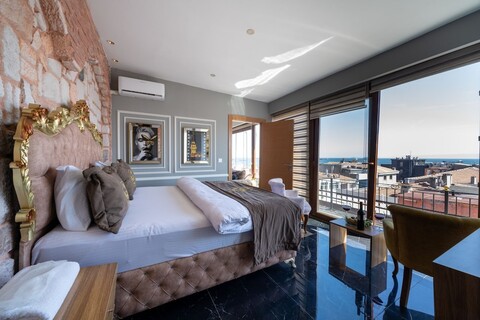 홀리데이 비즈니스 오텔