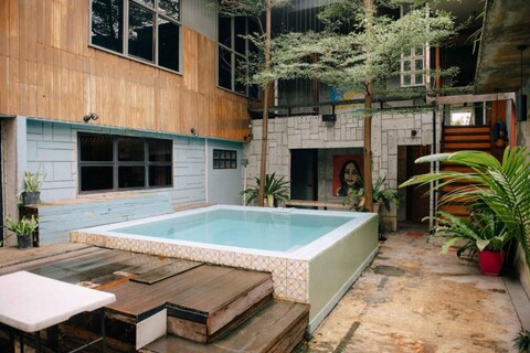 에이아 바이 다와타