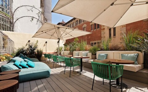 비 메이트 파세오 데 그라시아