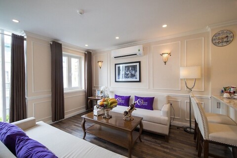 사이공 바이 나이트 럭셔리 호텔