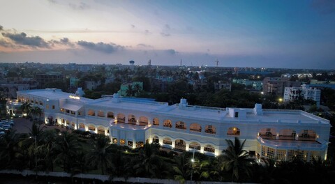 차나캬 BNR 호텔