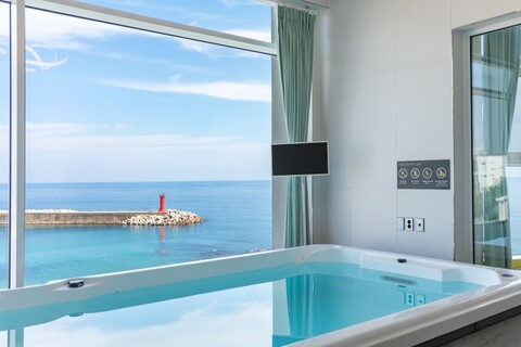 강릉 스테이큐나인