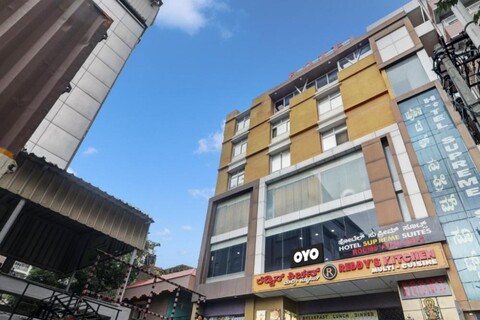 OYO 820323 Supreme Suites