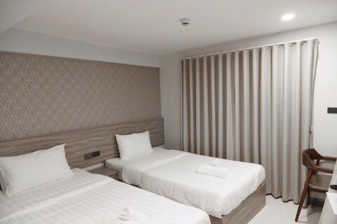 서울3 호텔 앤 슬로우 바 카페