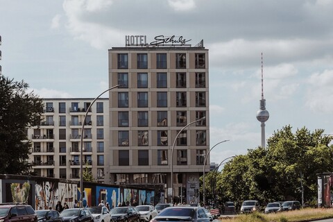 슐츠 호텔 베를린 발 앳 디 이스트 사이드 갤러리