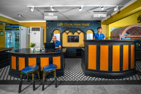 리틀 참 하노이 호스텔