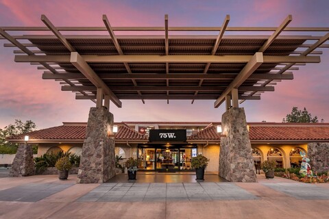 베스트 웨스턴 플러스 사우전드 오크 인