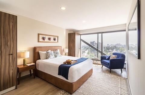 쿠쿤 토날라 30 로마