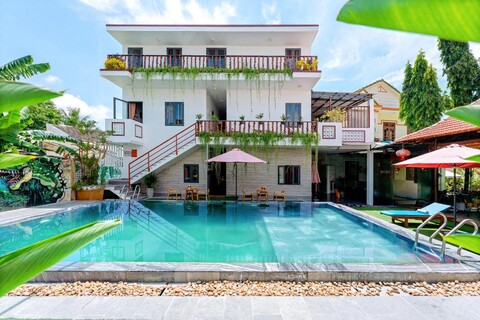 앨리 가든 홈스테이 호이안