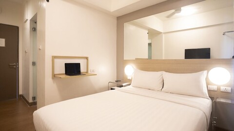 레드 플래닛 클라크 엔젤스 시티