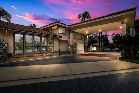 베스트 웨스턴 다이아몬드 바 호텔 & 스위트