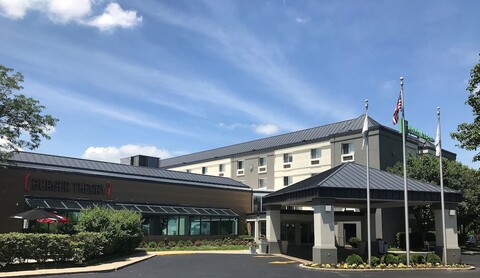 홀리데이 인 & 스위트 시카고-캐롤 스트림 (위튼) 바이 IHG