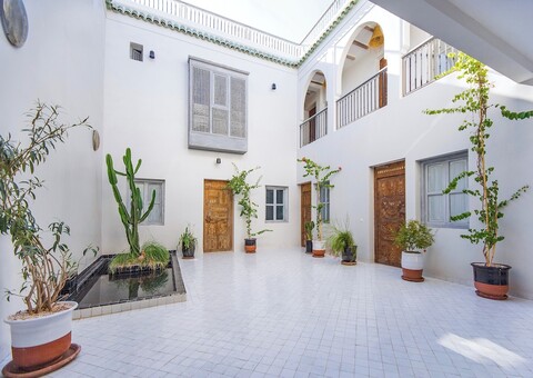 리아드 48 & 스파