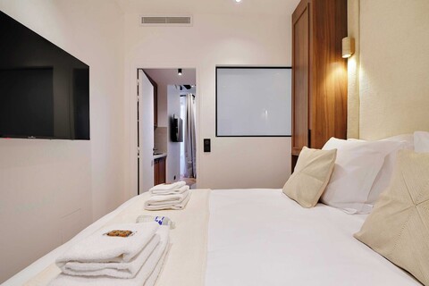 레지던스 파리 프리바스