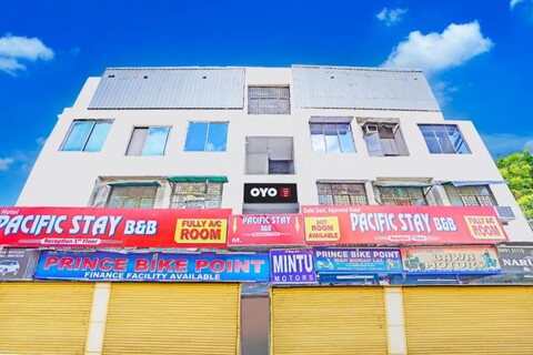 OYO 828104 Hotel Pacific Stay