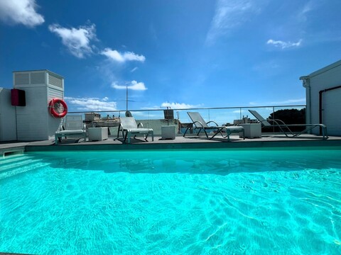 온무드 칼라 라트하다 - 베드 & 브런치