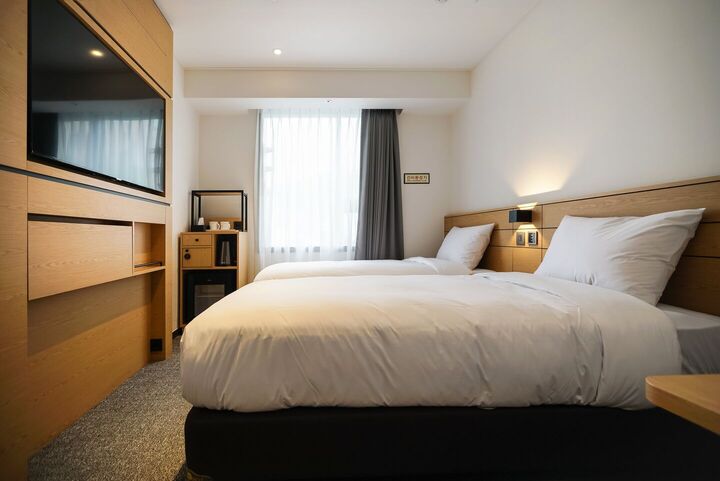 room detail thumbnail 0