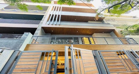 South Ex Residency, Near AIIMS, Delhi