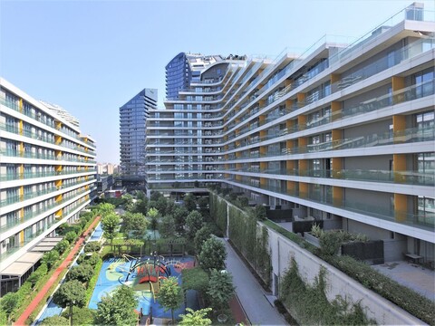 슈페리어 리빙 바티세히르