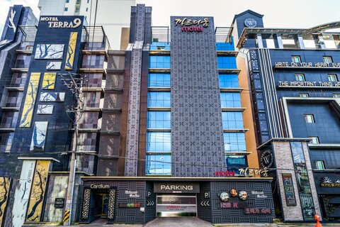 울산 삼산 다크호스