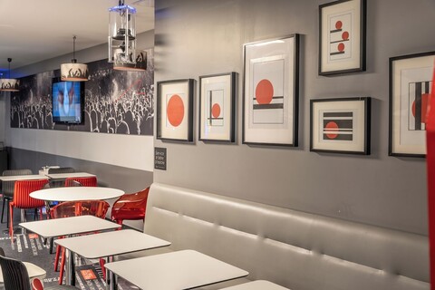 호텔 인 디자인 파리 플라스 디탈리