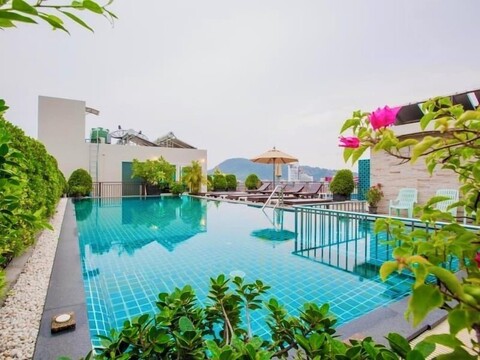 77 파통 호텔 & 스파