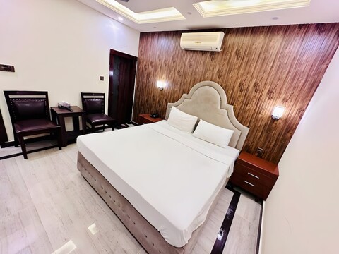 블루 문 컨티넨탈