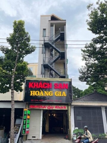 "황가 호텔 빈즈옹 바이 베이 럭셔리"