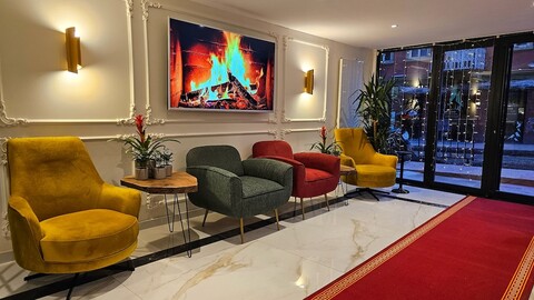 더 쿨숨즈 호텔