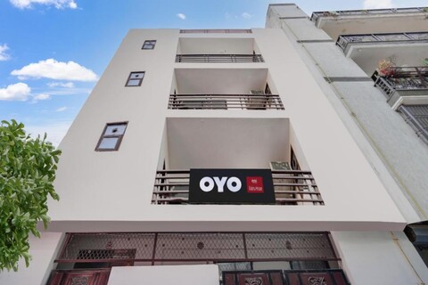 Hotel O by OYO Royal Residency